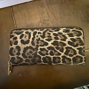 Leopard print wallet, like new
